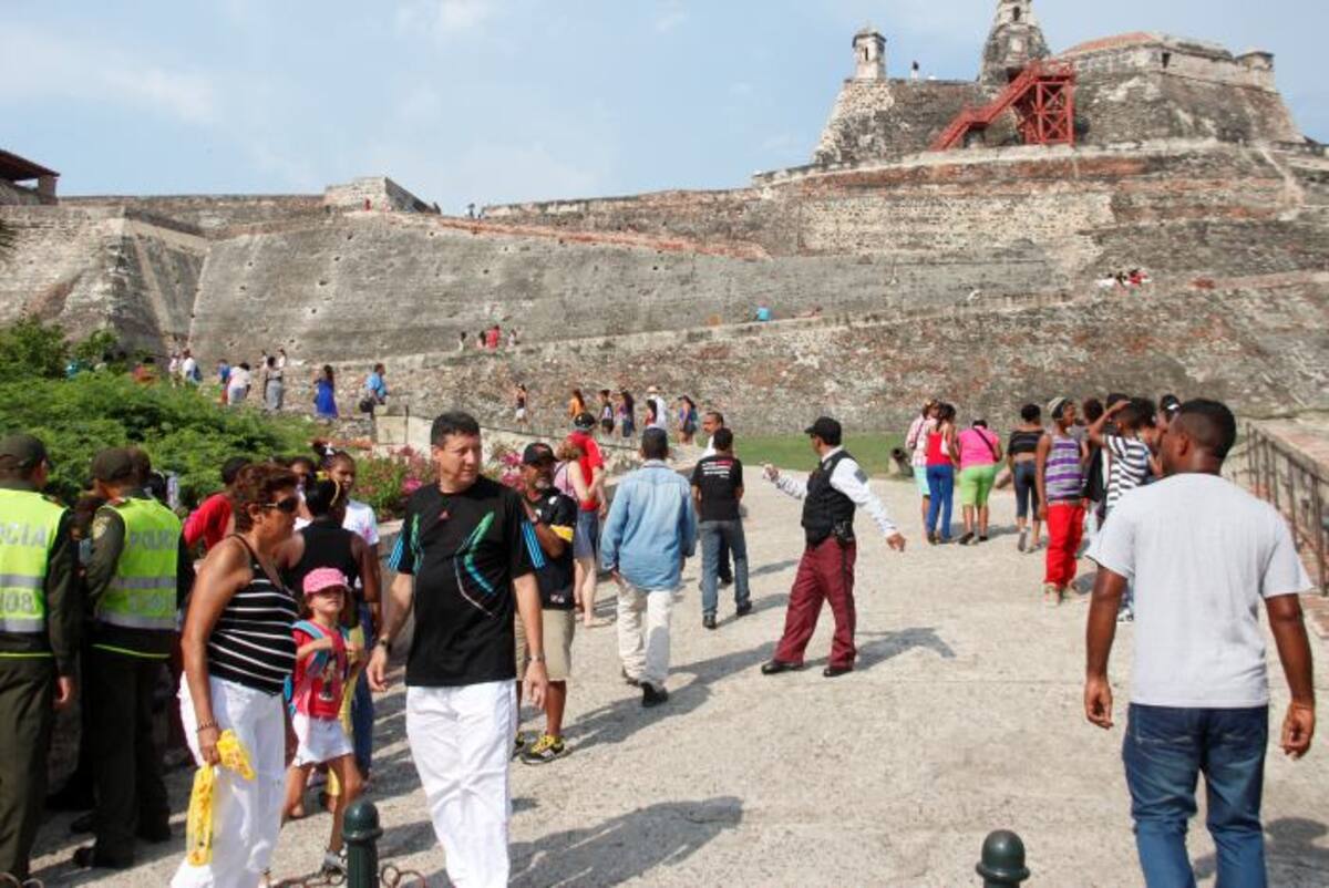 Más de 3 mil personas asistieron al Castillo San Felipe en el día de acceso gratis a los monumentos. DANIELA BUELVAS - EL UNIVERSAL