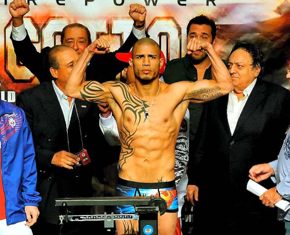 Miguel Cotto, boxeador puertorriqueño.