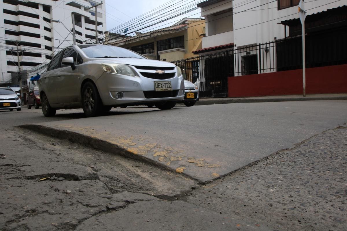 Reductores de velocidad en Manga no están demarcados; DATT responde