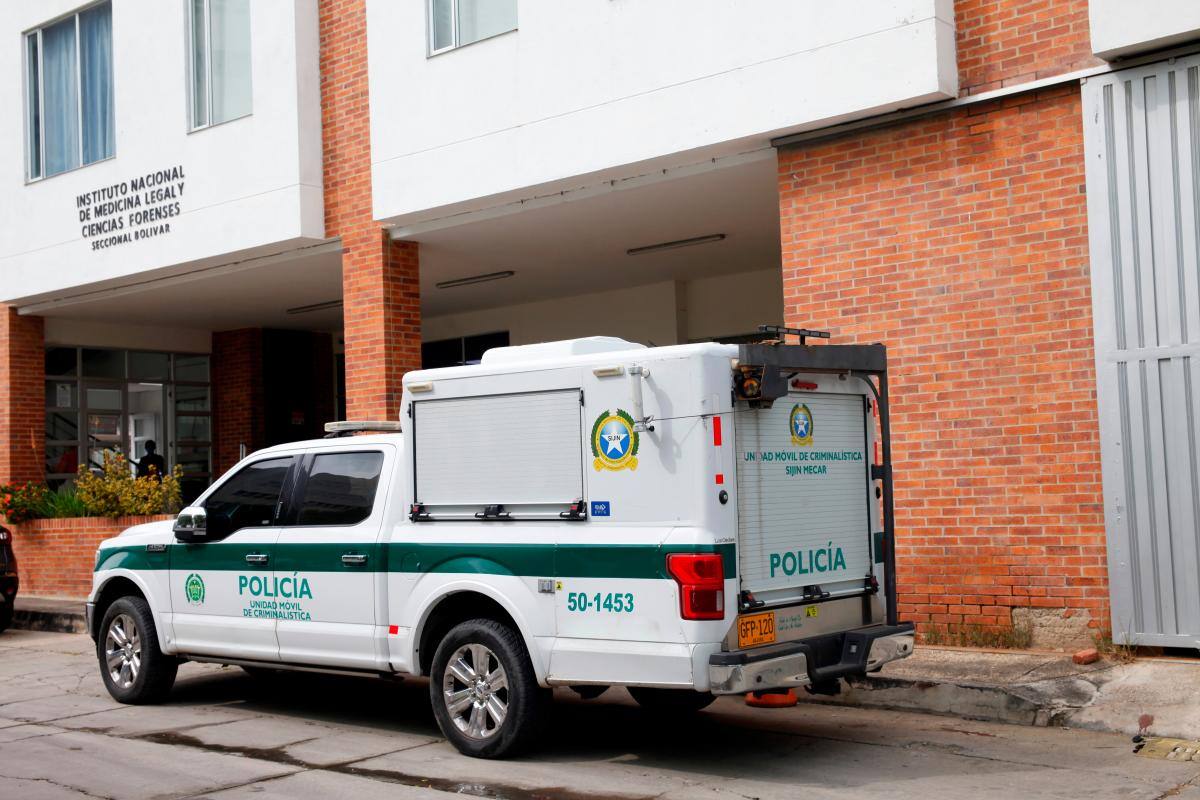 Sicarios matan de 3 balazos en la cabeza a joven en una trocha de Henequén