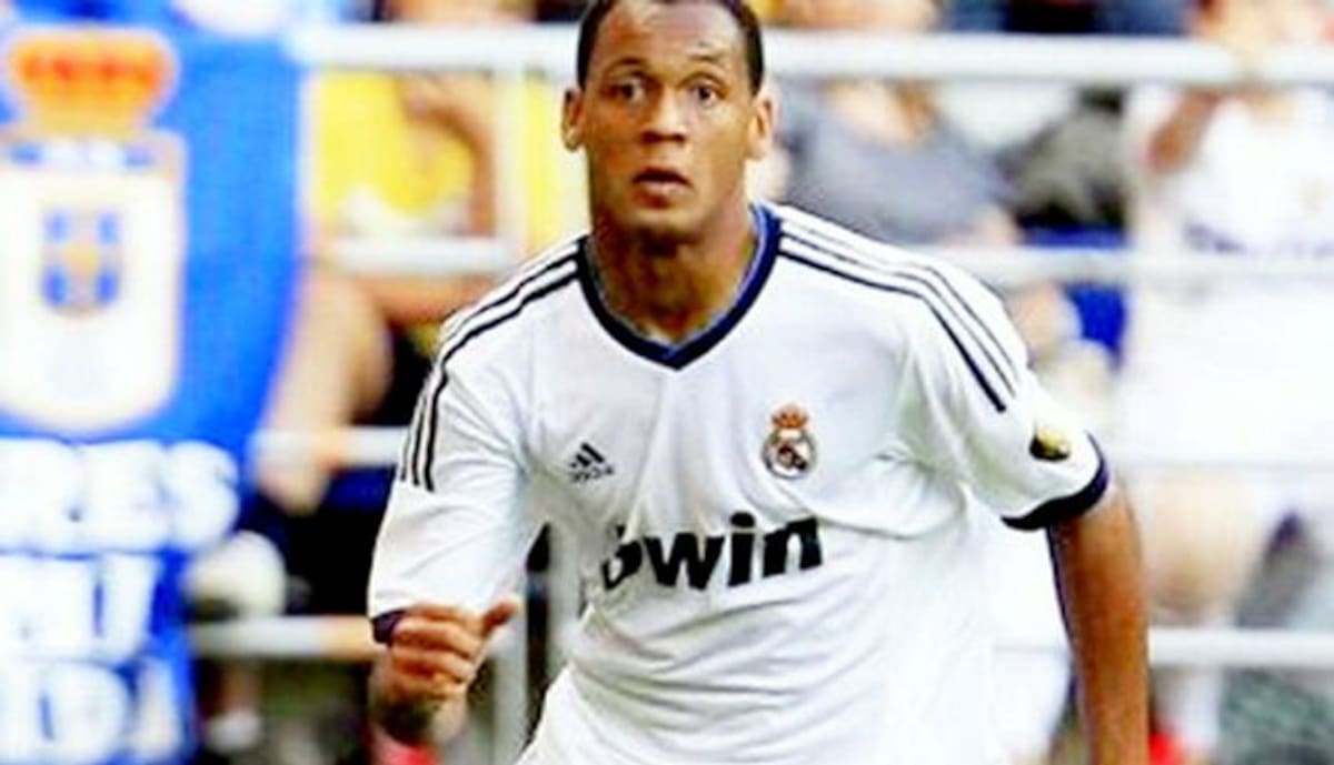 Fabinho Tomado de Defensacentral.com