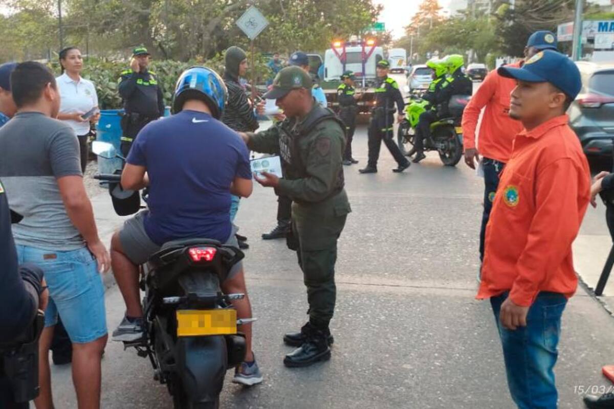 Gaula realizó jornada de prevención contra el delito en Manga y Crespo