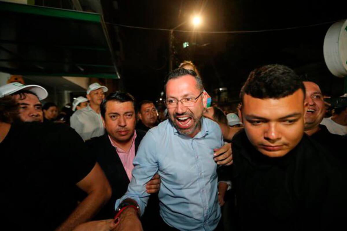 Revolcón en la alcaldía de Bucaramanga, Beltrán pidió la renuncia de su gabinete