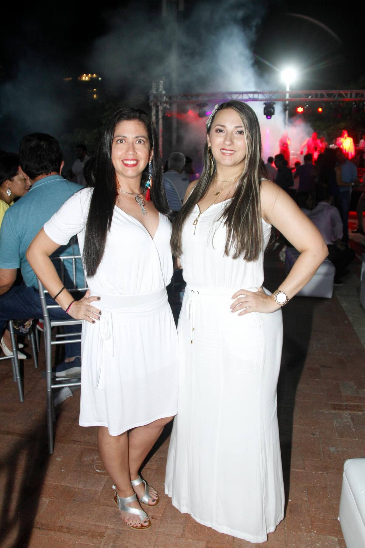 Mónica Salazar y Marcela Garzón.