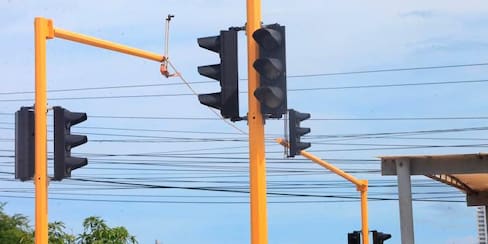 Afectación en la movilidad por semáforos fuera de servicio