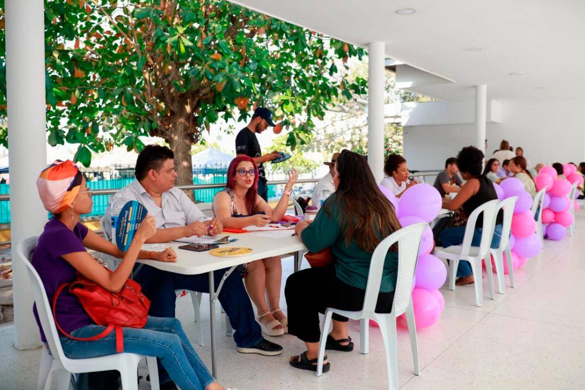 Secretaría de Hacienda realiza la primera Feria de Empleabilidad del Distrito