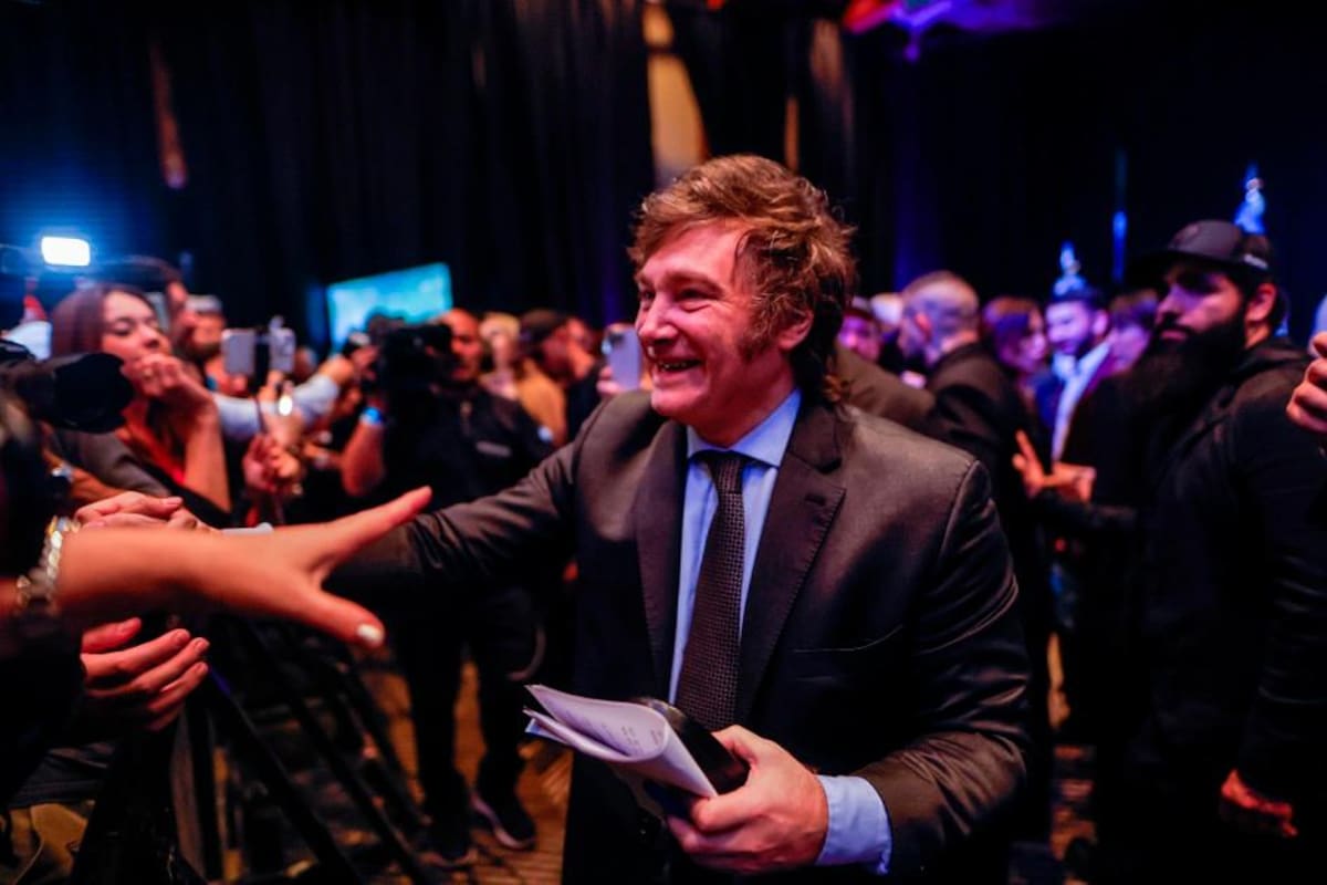 Milei se reúne con Alberto Fernández en residencia presidencial de Olivos