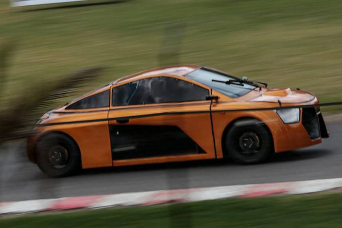 El proyecto 'Eolo' diseñó el primer carro eléctrico eólico construido en Colombia COLPRENSA