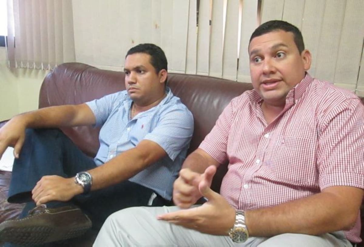 Nayib Tapias, magistrado del Tribunal de Garantías Electorales quien renunció por amenazas y el magistrado Alex Viloria. Archivo.