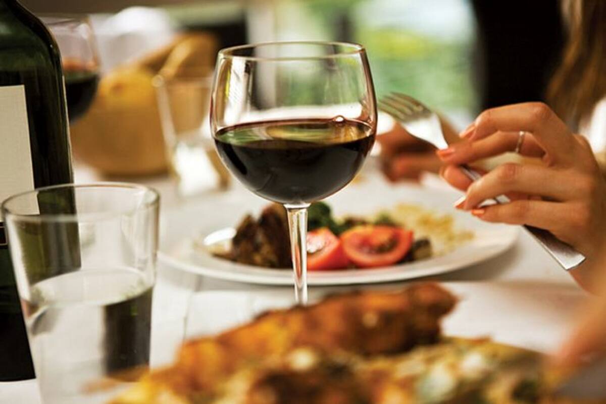 Los Borgoña consiguieron unas impresionantes posiciones, al ocupar los tres primeros puestos y con otras cuatro botellas entre las diez posiciones de vanguardia. Ilustración.