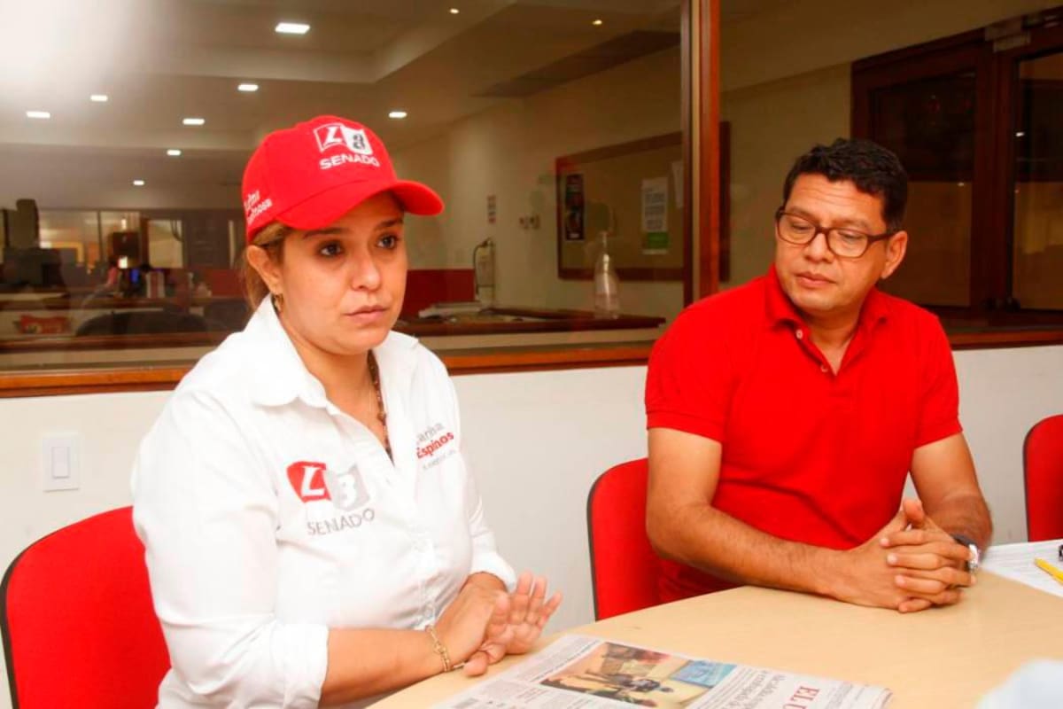 Karina Espinosa Oliver, senadora del Partido Liberal.