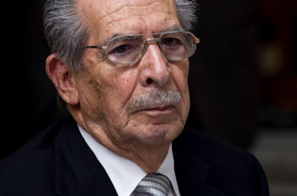 General José Efraín Ríos Montt juzgado por genocidio AP