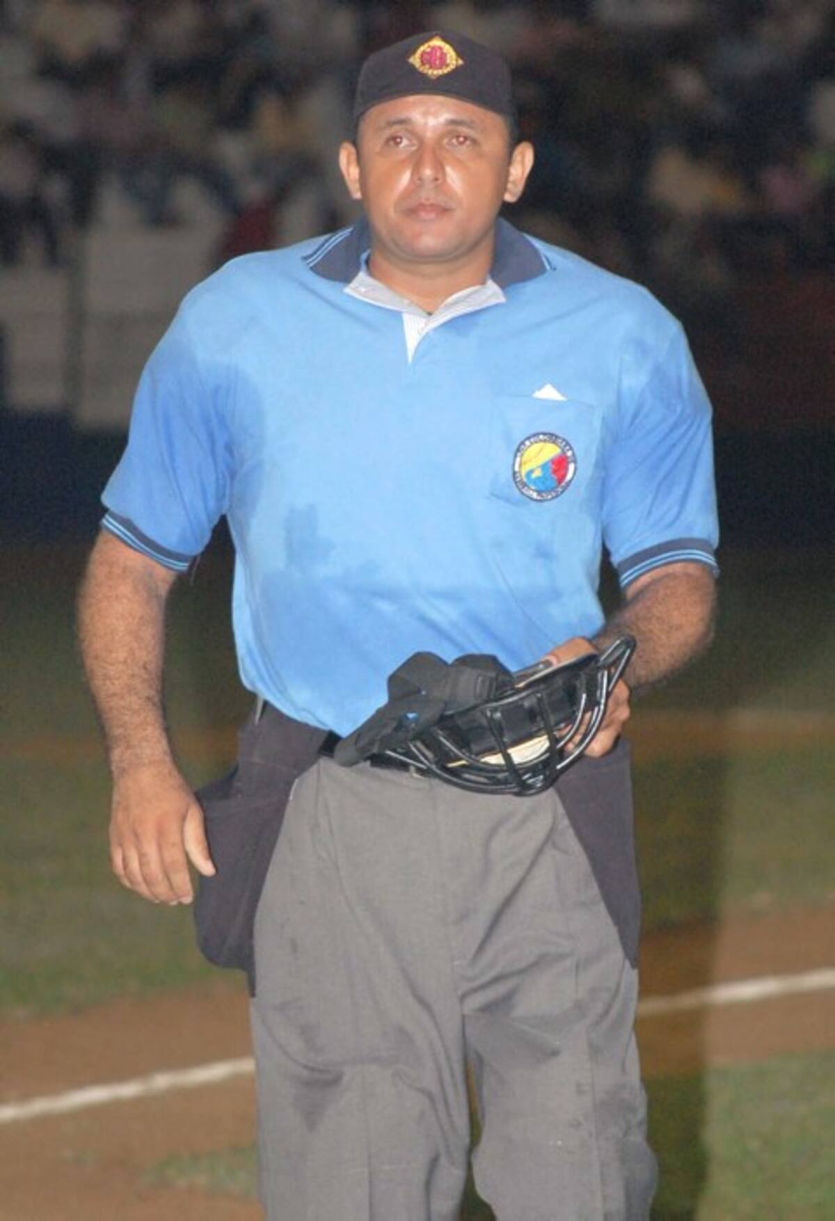Ronald Escudero, árbitro béisbol.