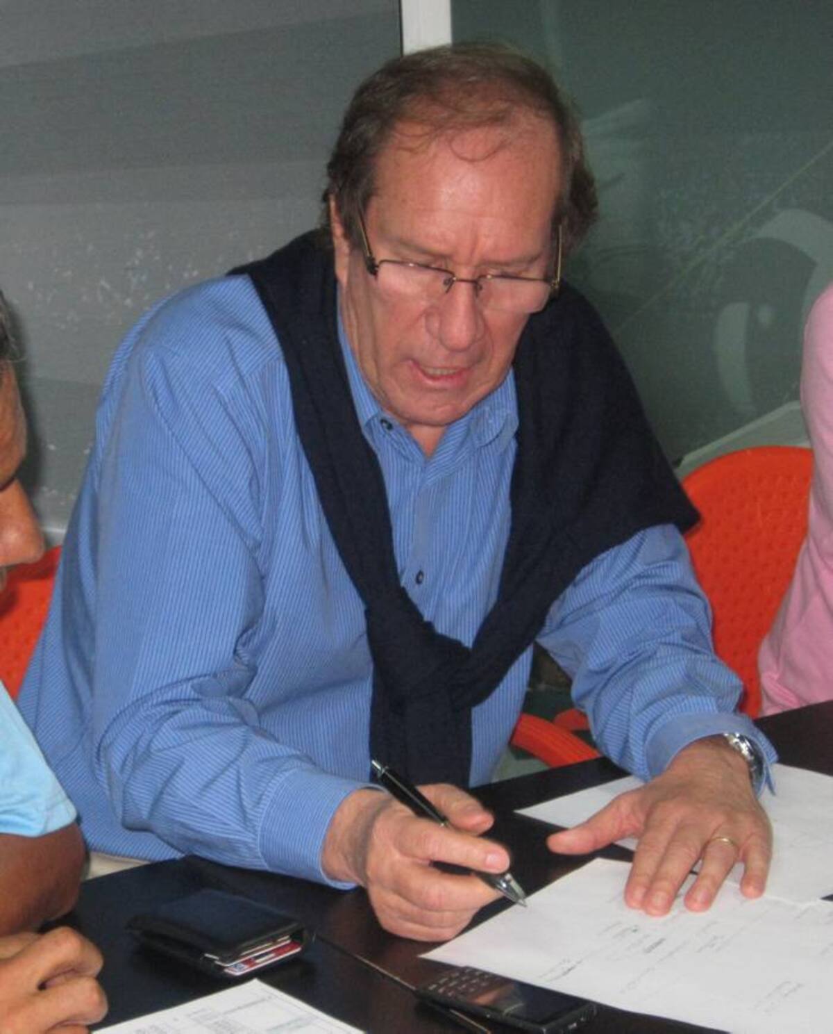 Germán Basílico González, nuevo técnico de Real Cartagena, tiene la responsabilidad de conducir hoy por la vía de la victoria al equipo ‘auriverde en el choque ante Santa Fe