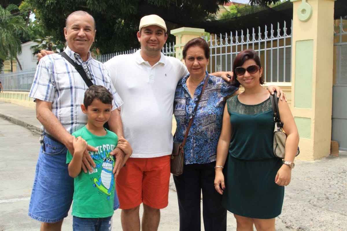 Hernando Ramírez, Camilo Andrés Ramírez, Hernando Ramírez Contreras, Janeth Contreras y Johana Maradey.