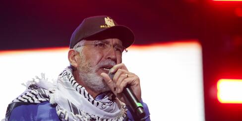 Cientos de personas asistieron al "concierto de la esperanza" en la Plaza de Bolívar