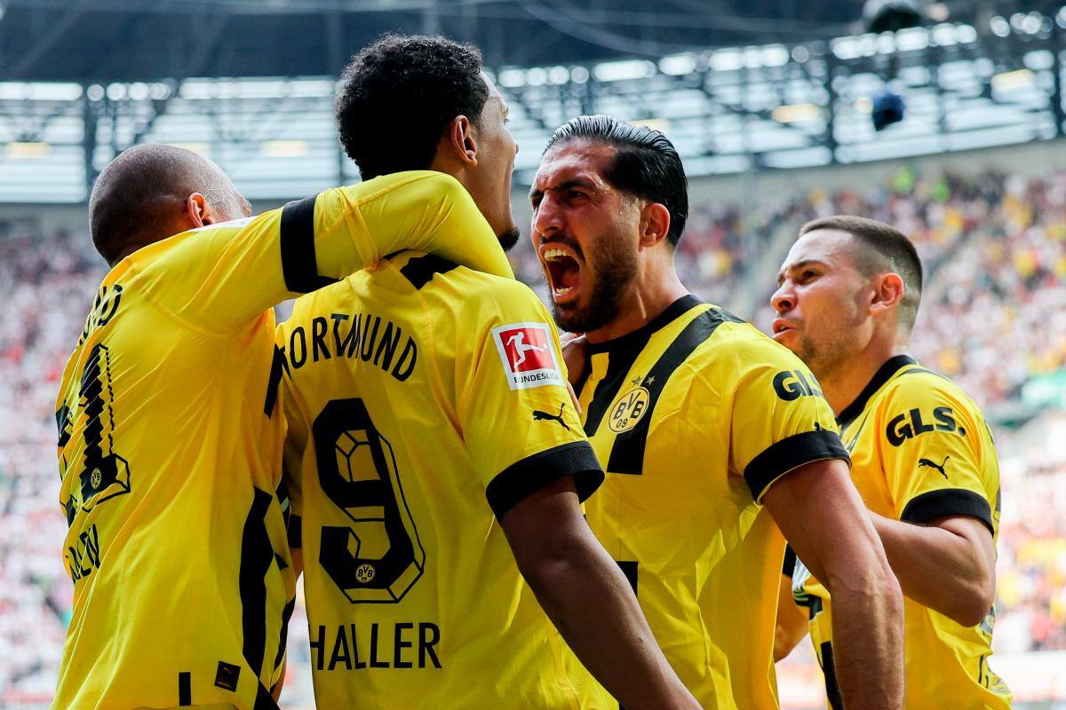 El Dortmund gana por goleada y le quita el liderato al Bayern Munich