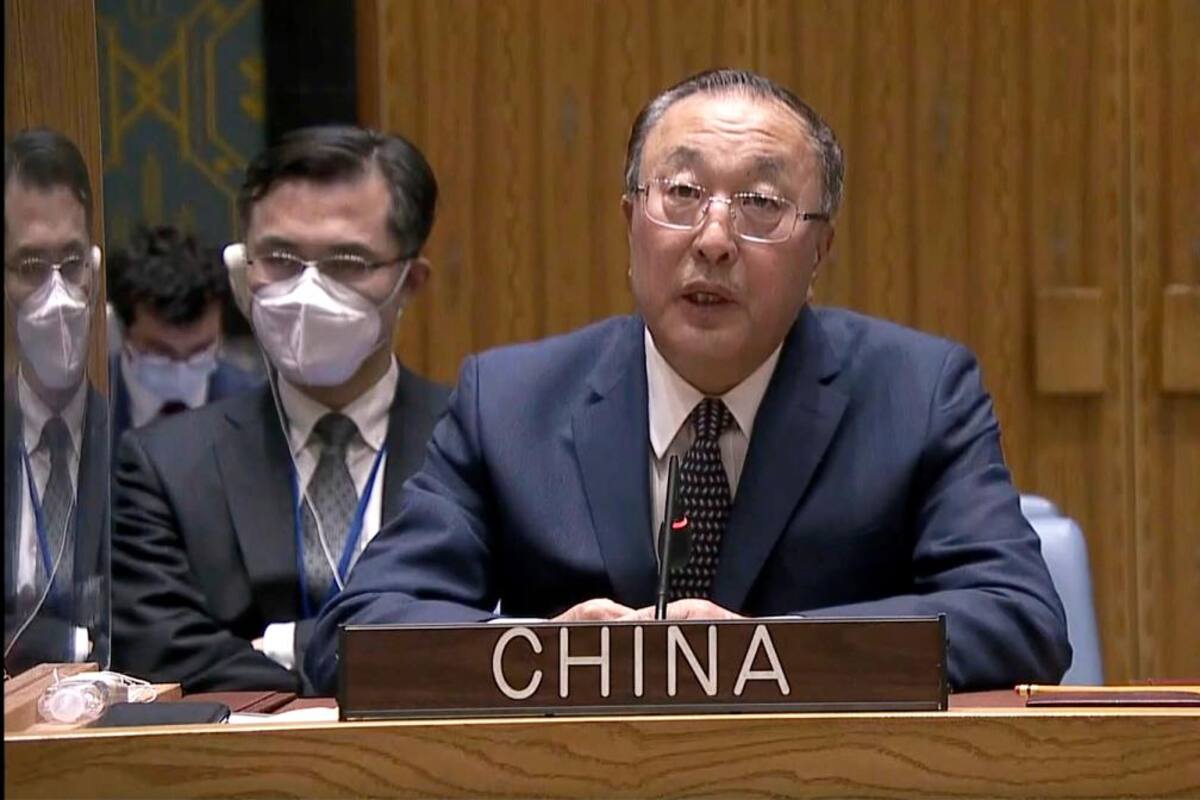 China exhorta al diálogo en crisis por Ucrania