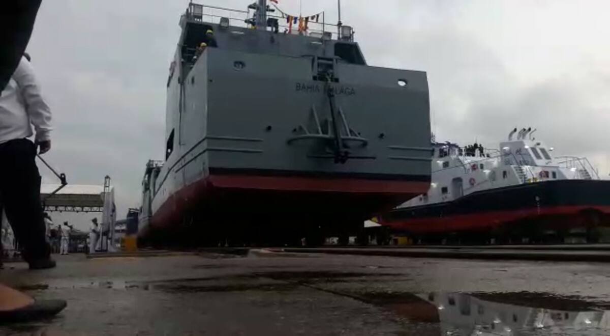 Los buques de desembarco anfibio fueron presentados en la zona industrial de Mamonal, donde Cotecmar hizo la entrega y la Armada Nacional el bautizo y botadura. KAILLINE GIRALDO - EL UNIVERSAL