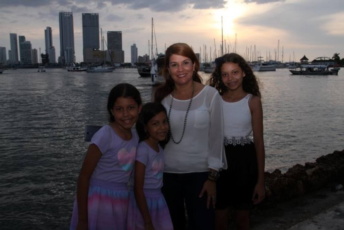 Camila Martínez, Mariana Martínez, Tania Royo y Elizabeth Martínez. ZENIA VALDELAMAR - EL UNIVERSAL