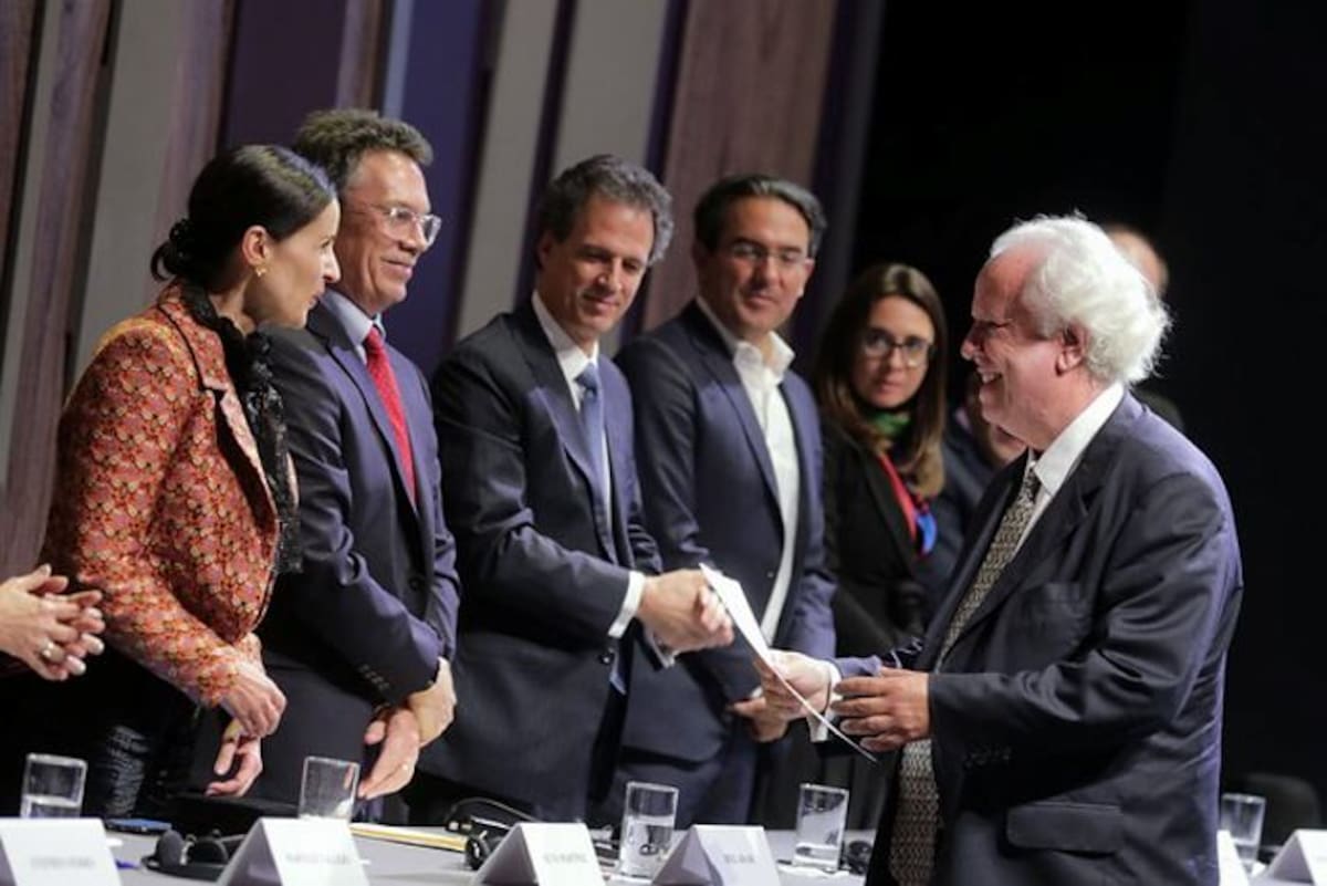 Alberto Donadío Copello se llevó el galardón más importante de la noche: el “Gran Premio a la Vida y Obra de un Periodista”. Colprensa