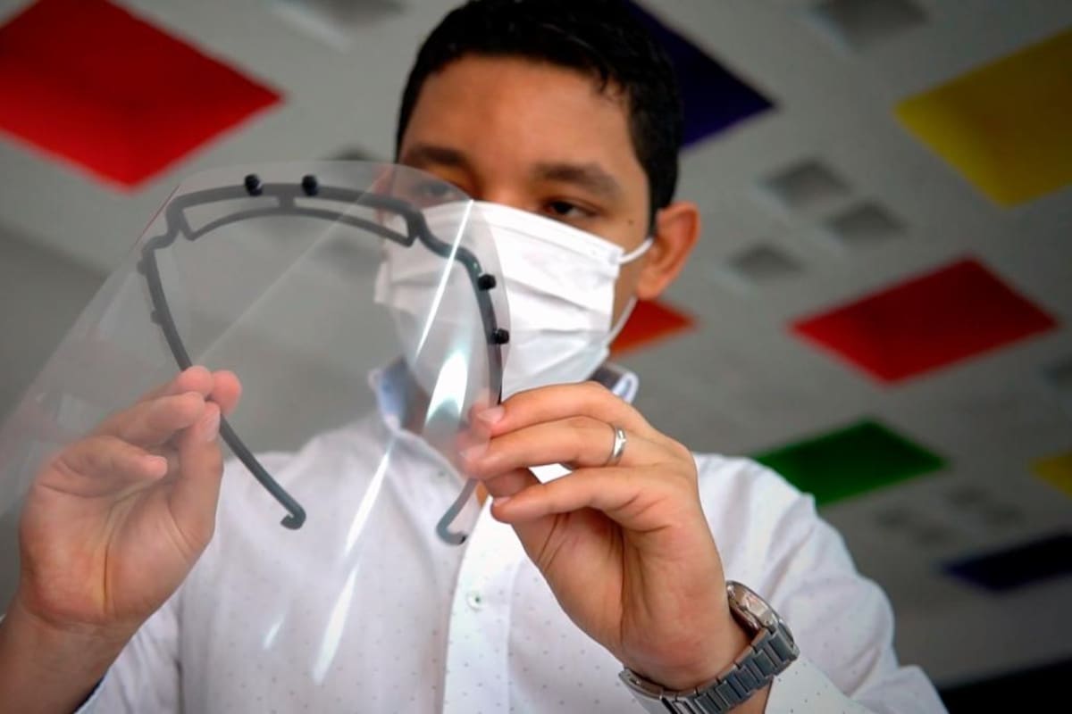 Elaboran ‘escudos de vida’ para profesionales de la salud del Atlántico