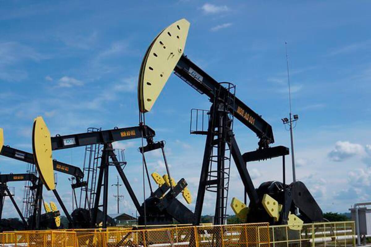 El petróleo de Texas abre con un alza del 1,49 %, hasta 71,54 dólares