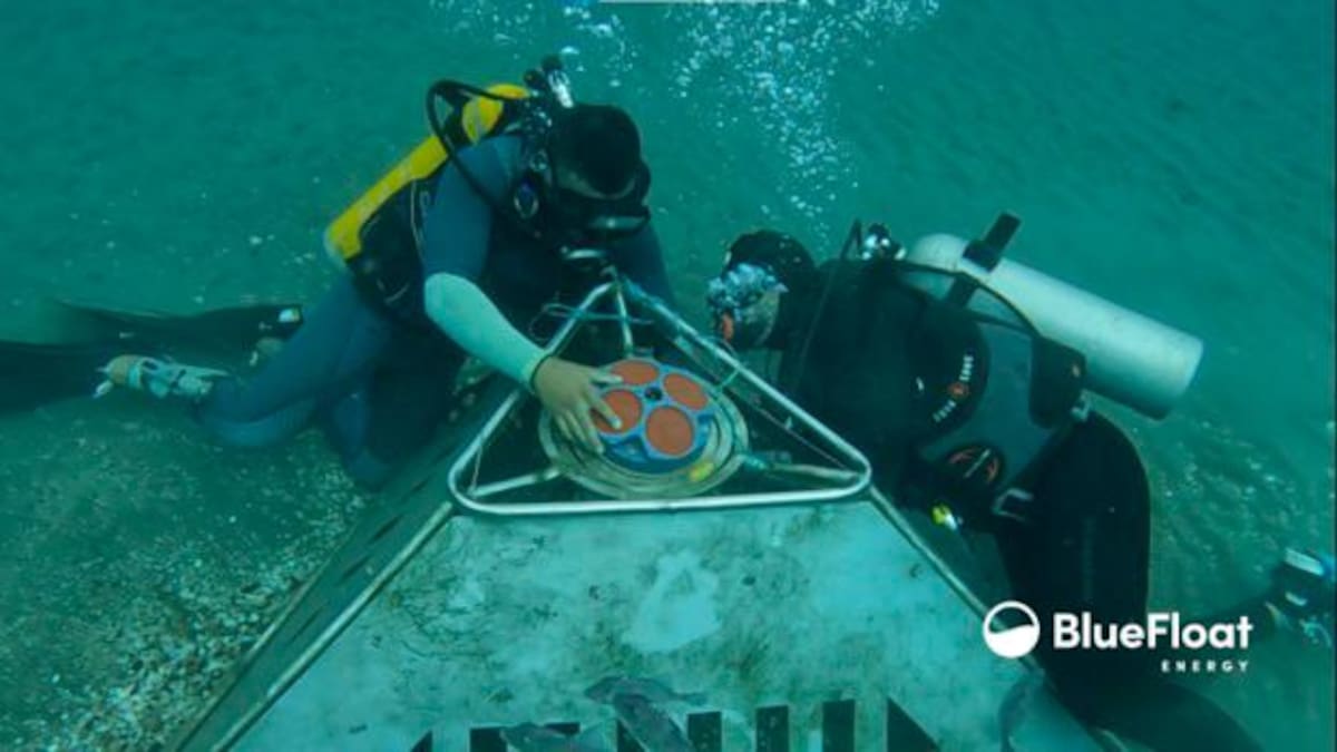 Instalación de equipos de monitoreo en Galerazamba. //CORTESÍA