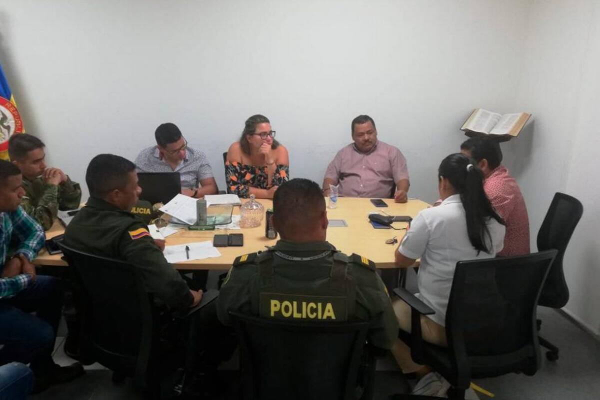 Decretan toque de queda en Montelíbano por desmanes tras resultados electorales