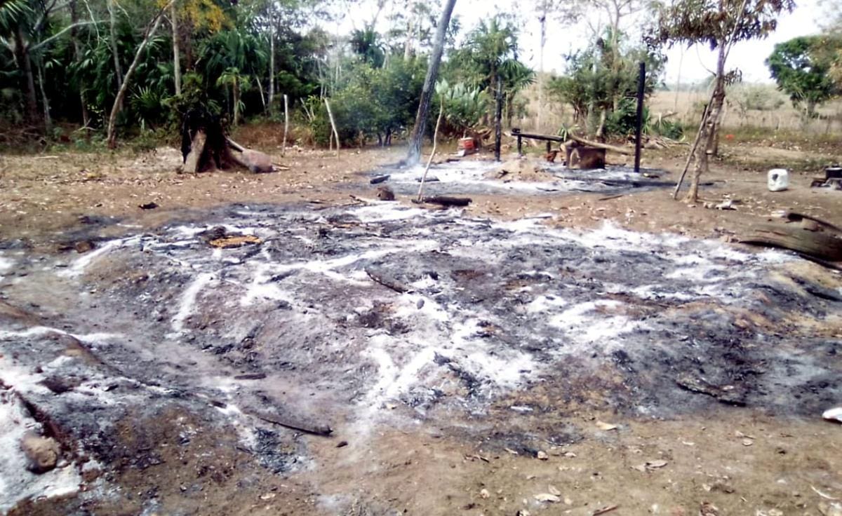 Pérdidas millonarias deja el incendio de los galpones. //Cortesía.