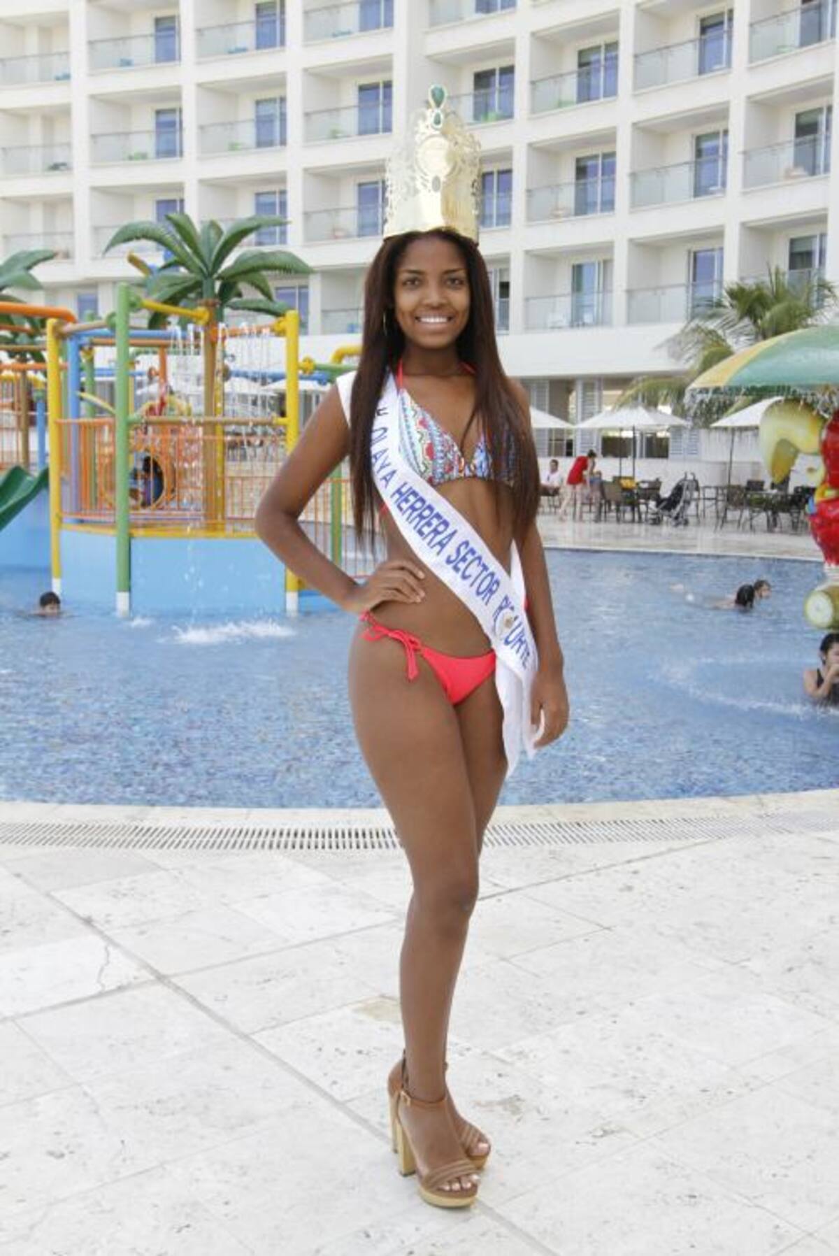 Leonela Herrera, de Olaya.