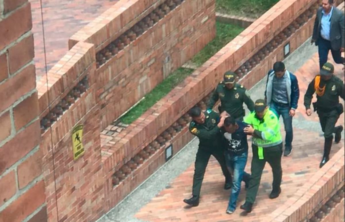 La Gobernación de Cundinamarca rechazó el acto criminal que le quitó la vida a uno de los funcionarios de la Secretaría de Hacienda del Departamento. Twitter.