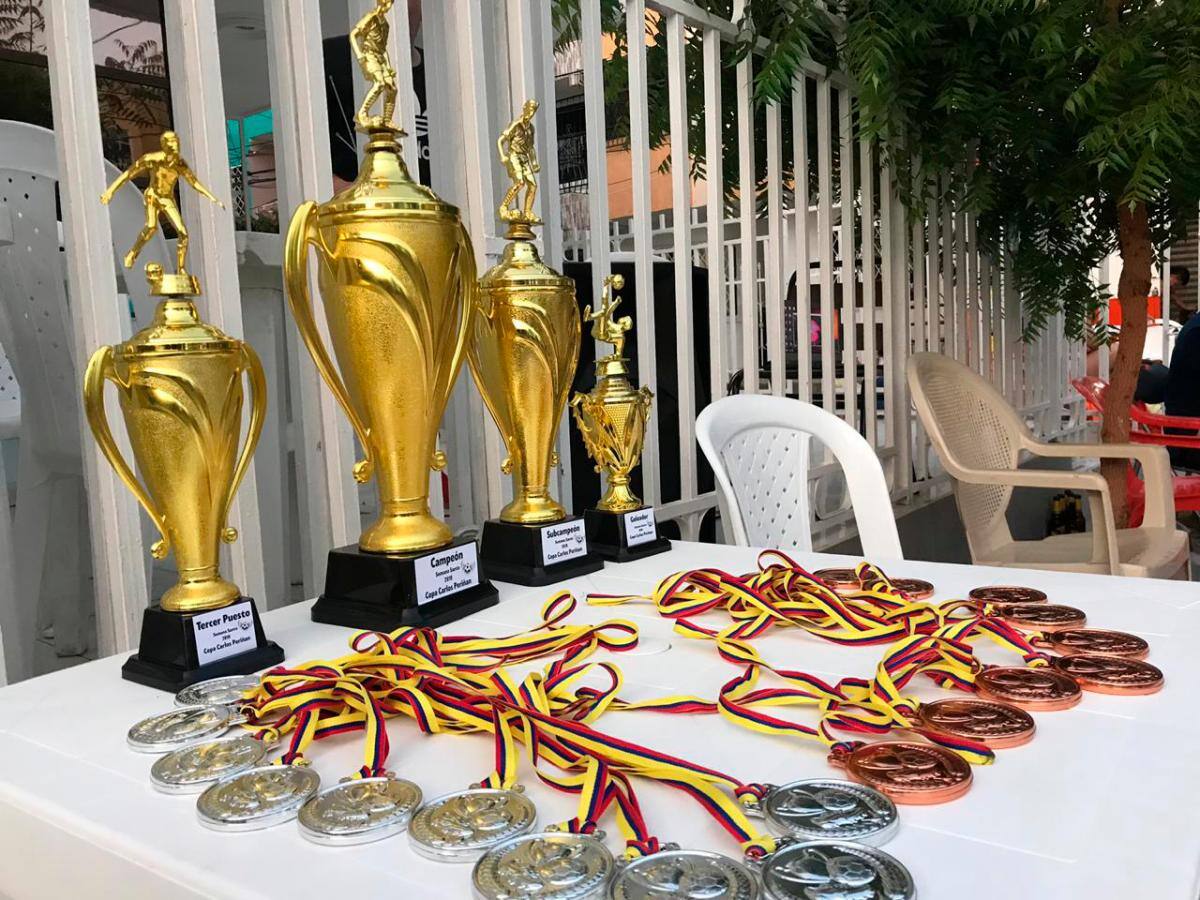El equipo La Oficina se coronó campeón. // Cortesía.