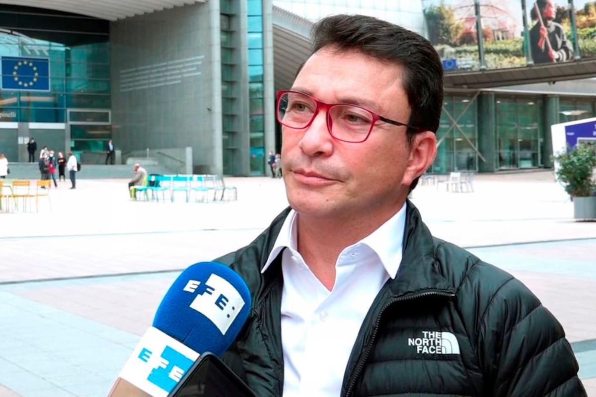 Carlos Caicedo, por estos días, se aparta de la gobernación del Magdalena