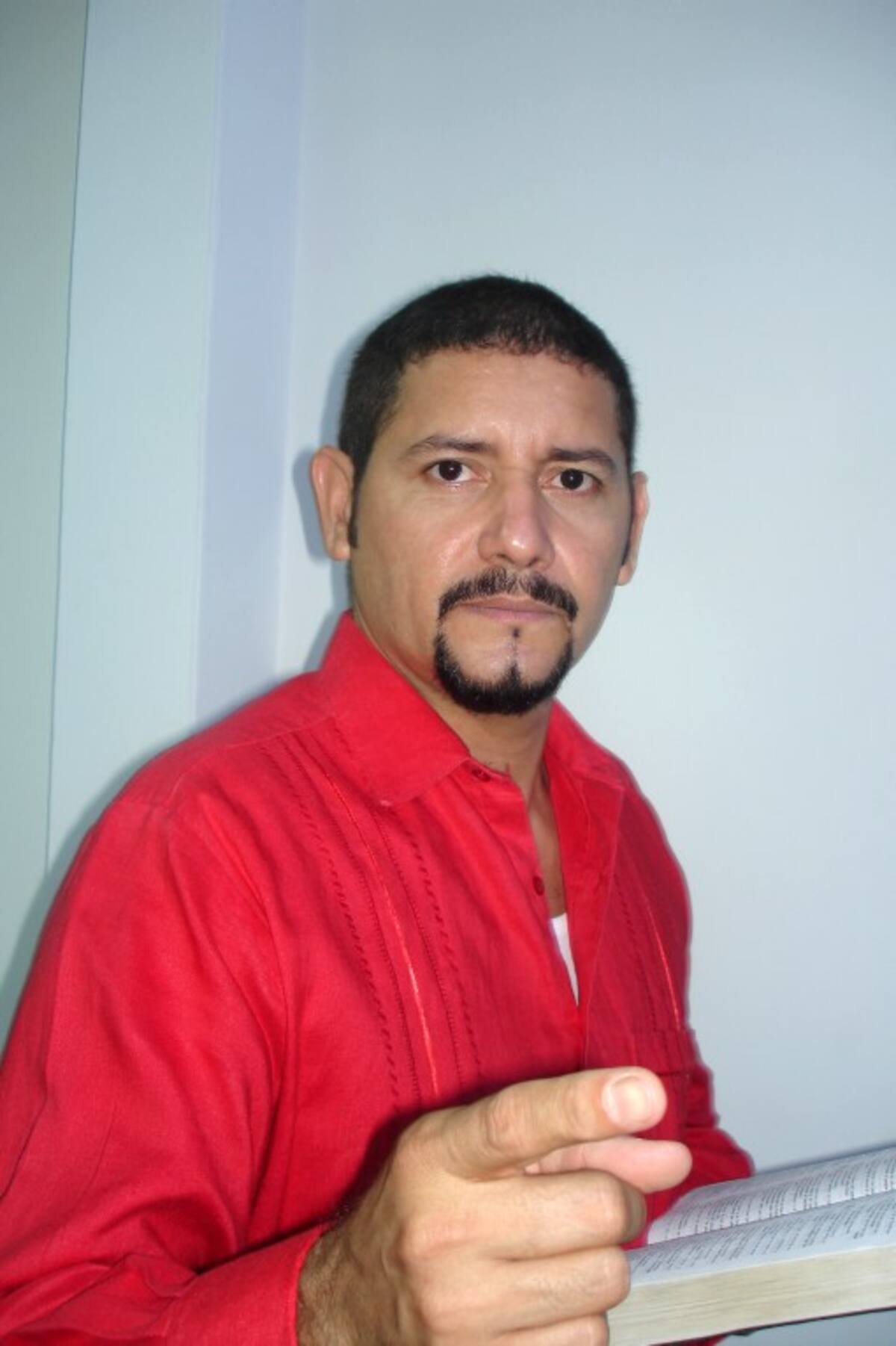 Rogelio Hernández, pastor evangélico.