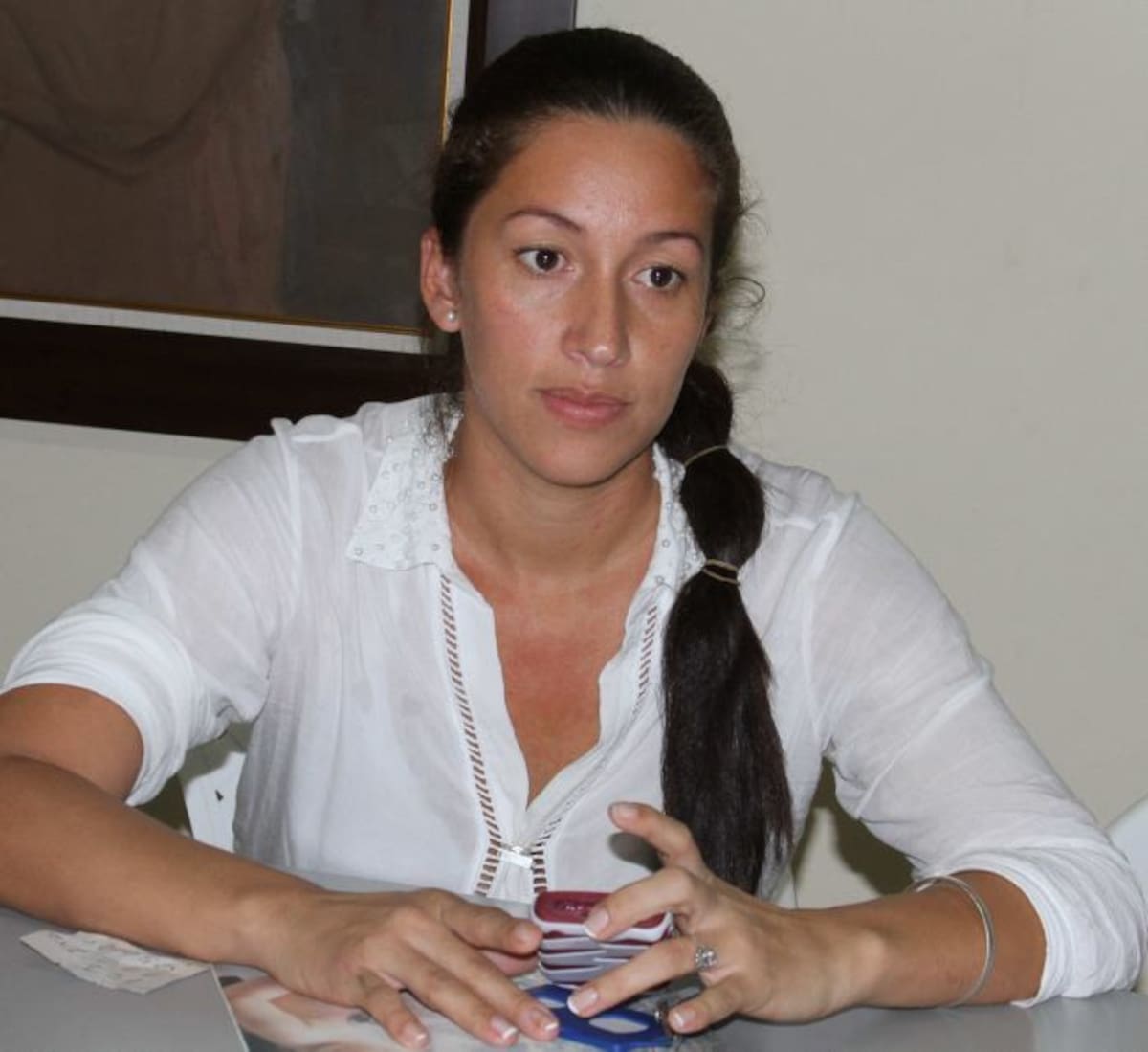 Silene Benitez Alcalá, madre del menor con síndrome de Kawasaki que actualmente se encuentra en la Uci Doña Pilar. KAILLINE GIRALDO-EL UNIVERSAL