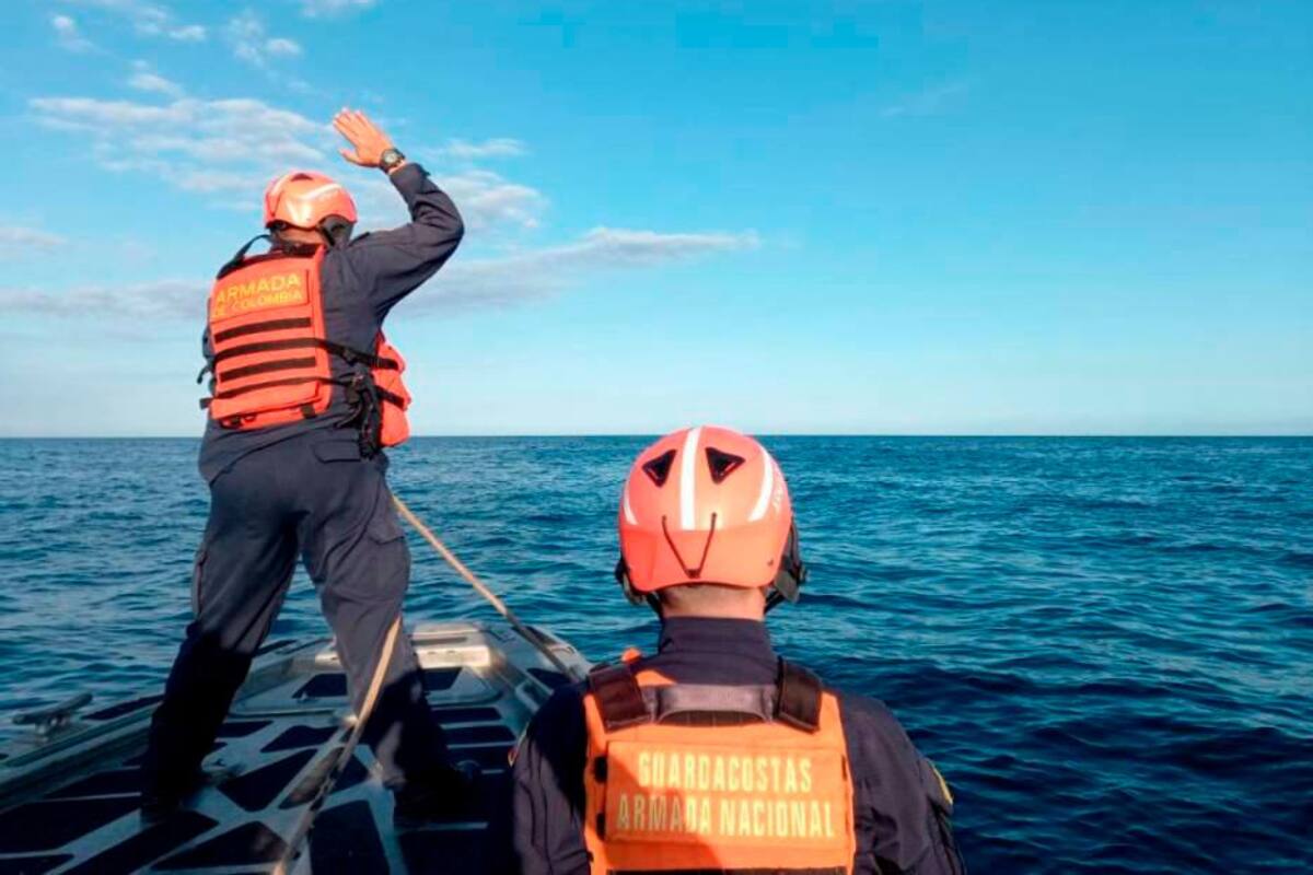 Guardacostas busca embarcación desaparecida en aguas de Cartagena