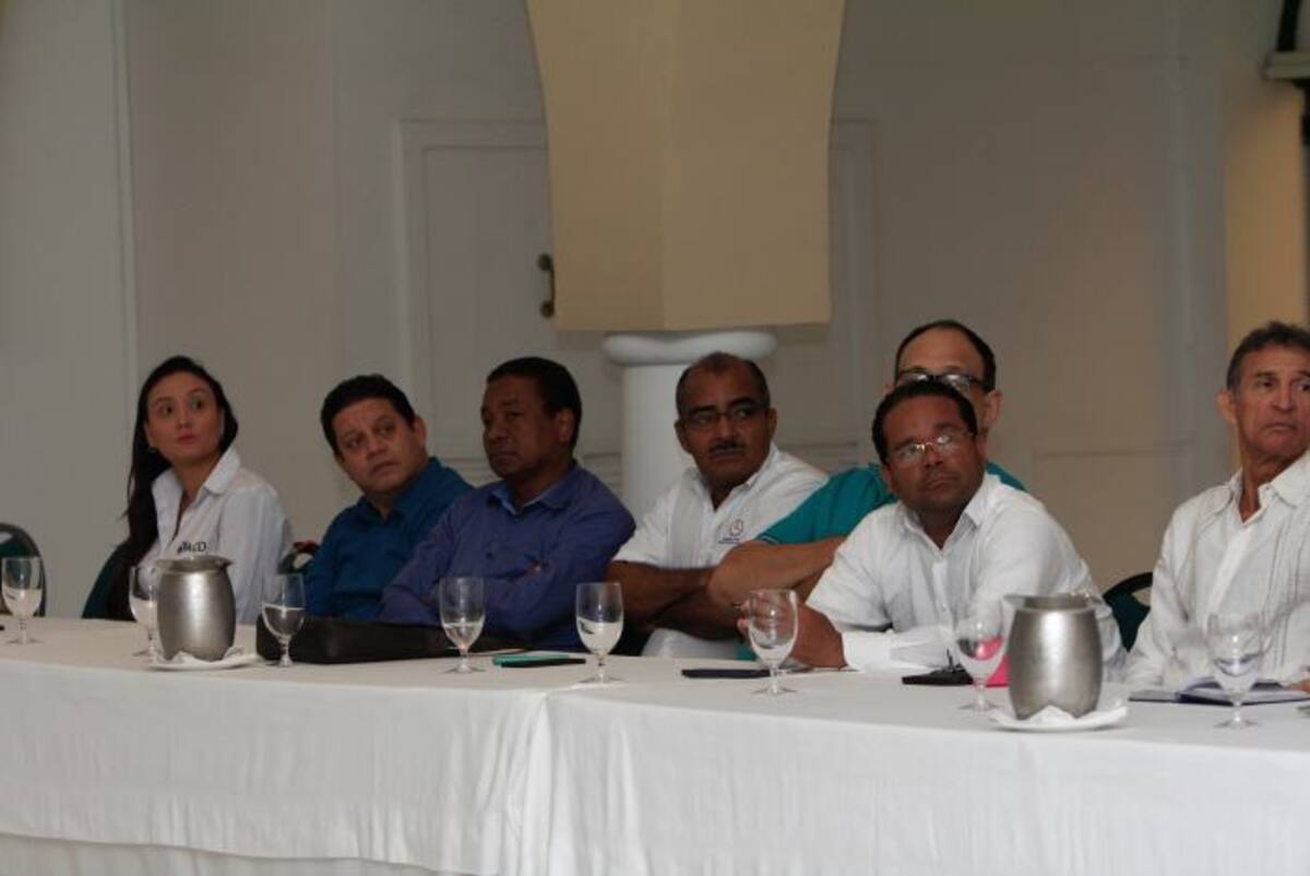 Los candidatos a la Alcaldía de Cartagena presentaron sus propuestas de empleo en el conversatorio sobre el mercado laboral de Cartagena, los retos frente a la inclusión productiva de la población cartagenera, y la lucha contra el desempleo Julio Castaño