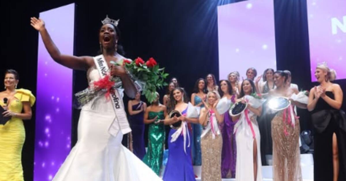Former beauty queen dies at 22 after a tough battle with cancer