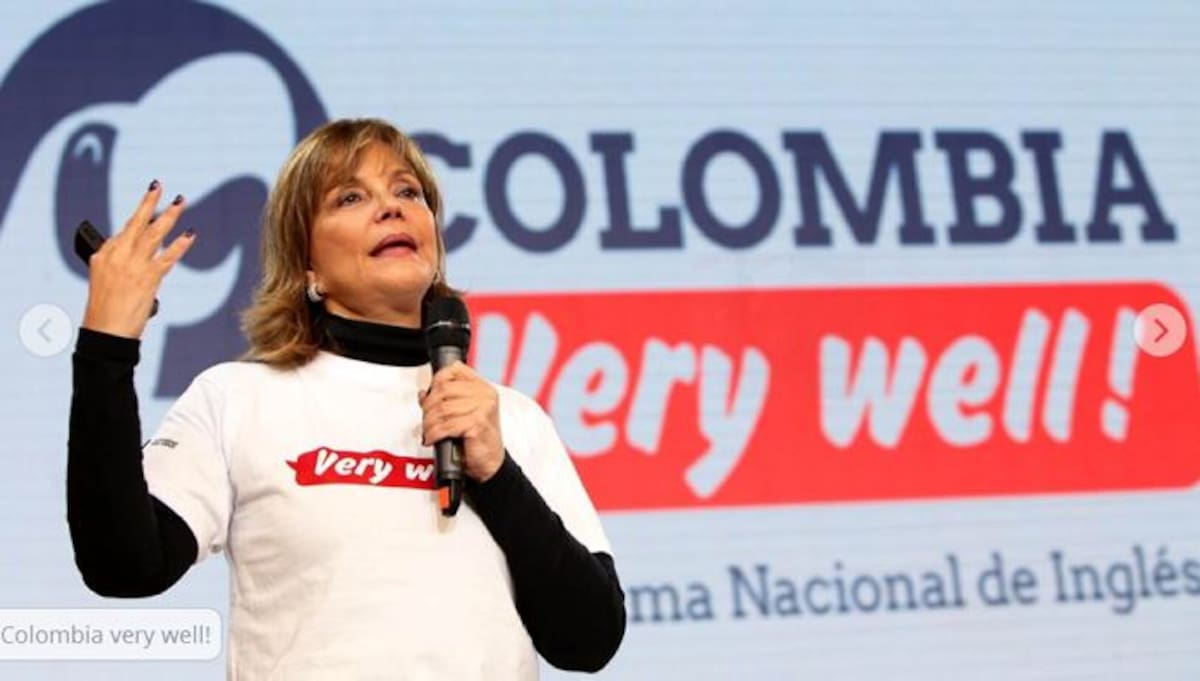 La ministra de Educación, María Fernando Campo, afirmó que el programa busca programa busca que en el 2025 pasemos de graduar 55.000 a 140.000 estudiantes de educación superior con un nivel intermedio-alto de inglés. Mineducación