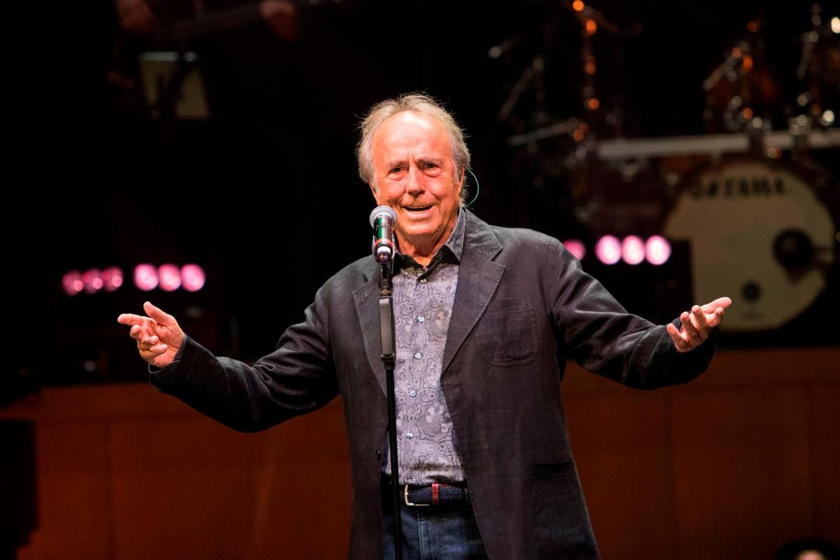 10 curiosidades sobre Joan Manuel Serrat, a propósito de su retiro