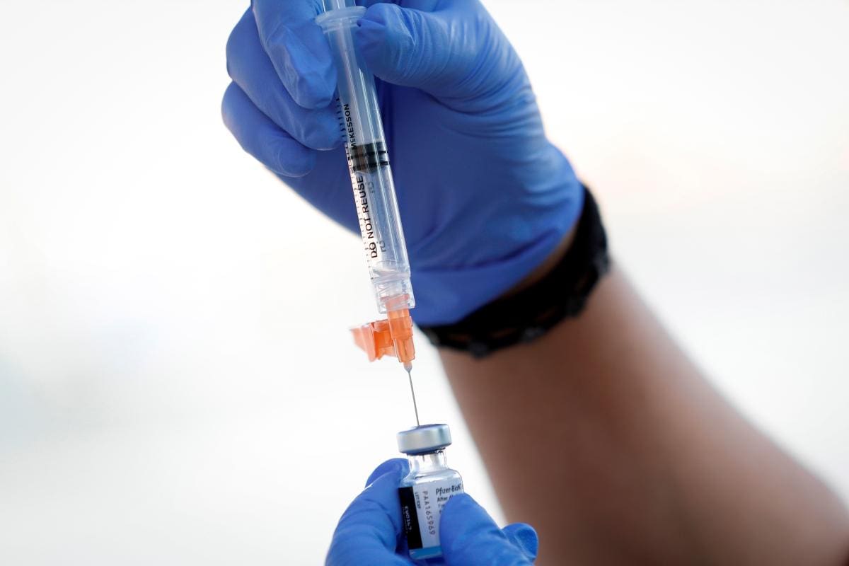 Pfizer y BioNTech firman acuerdo con Argentina de provisión de vacunas