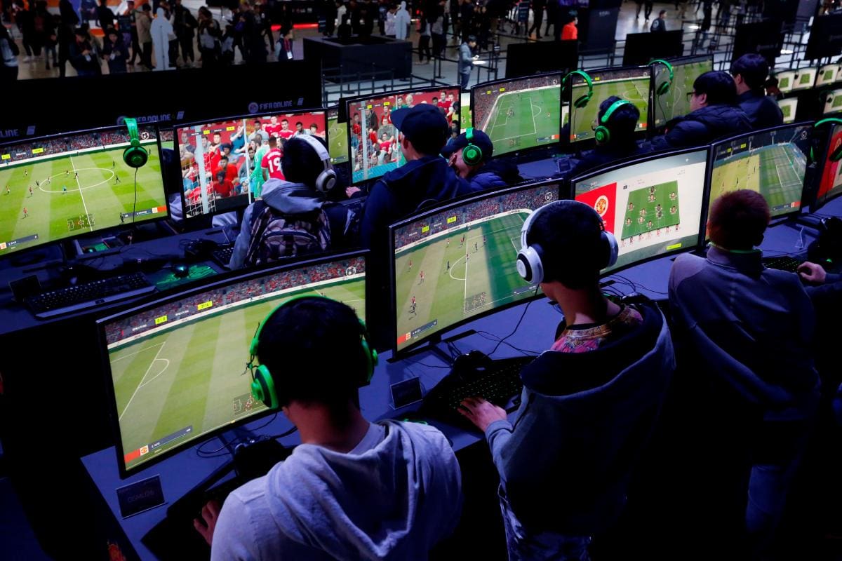 ¿Qué se necesita para ser jugador profesional del FIFA20?
