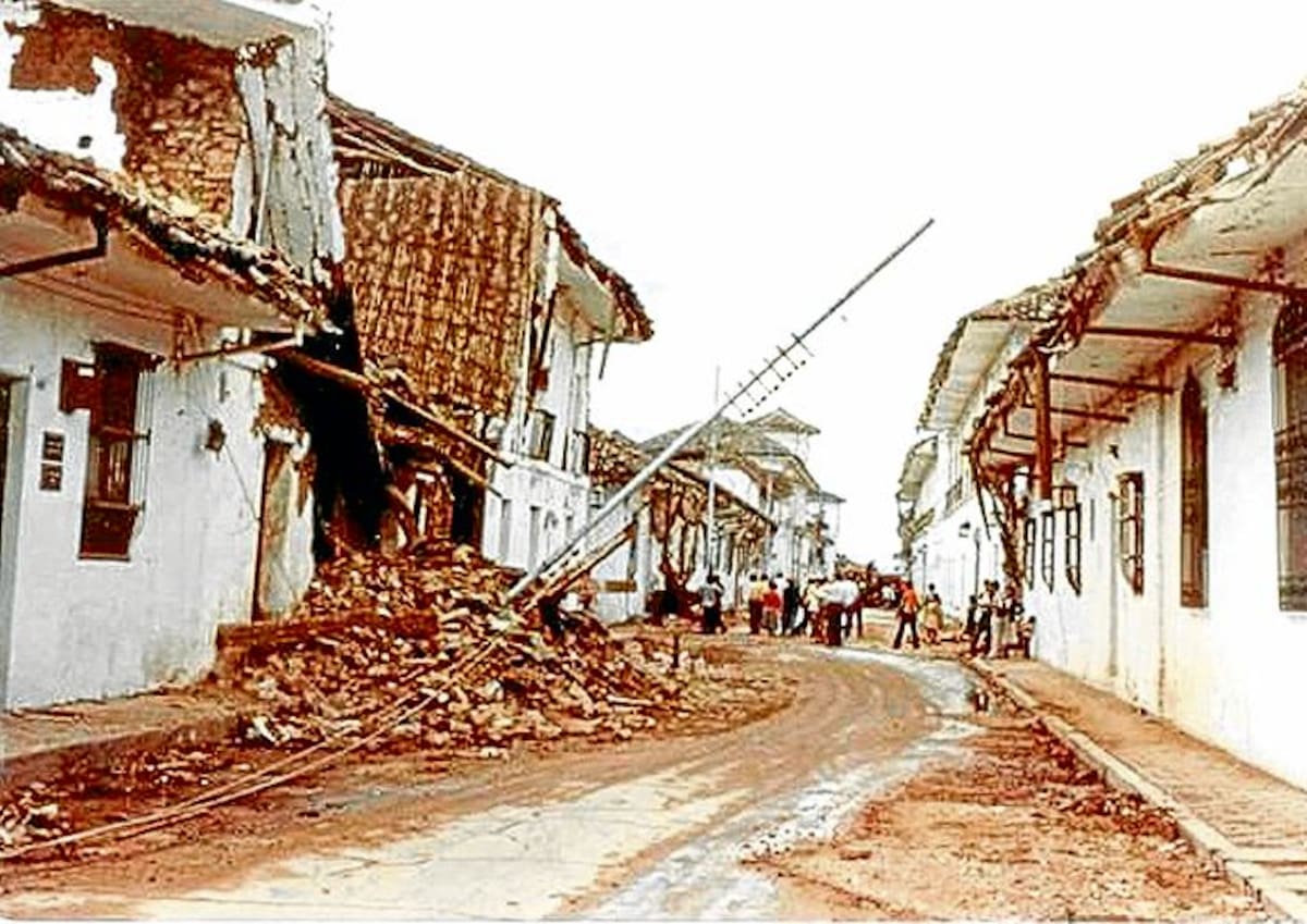 Estas son algunas imágenes de lo que se vivió hace 30 años.