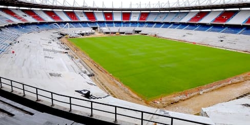 Así avanza la instalación de las nuevas sillas en el Estadio Metropolitano