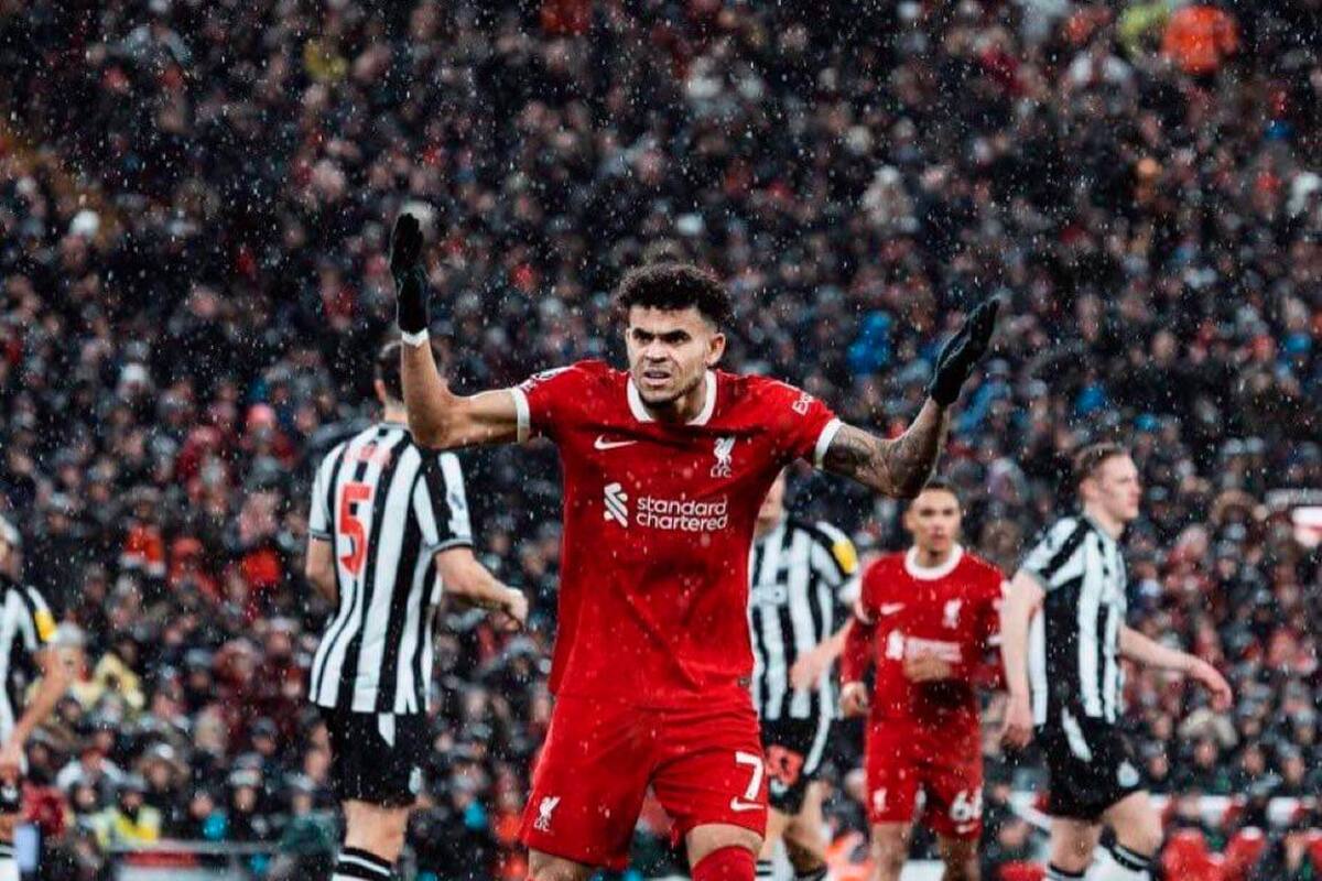 Luis Díaz, obligado a ser más determinante en Liverpool por la lesión de Salah