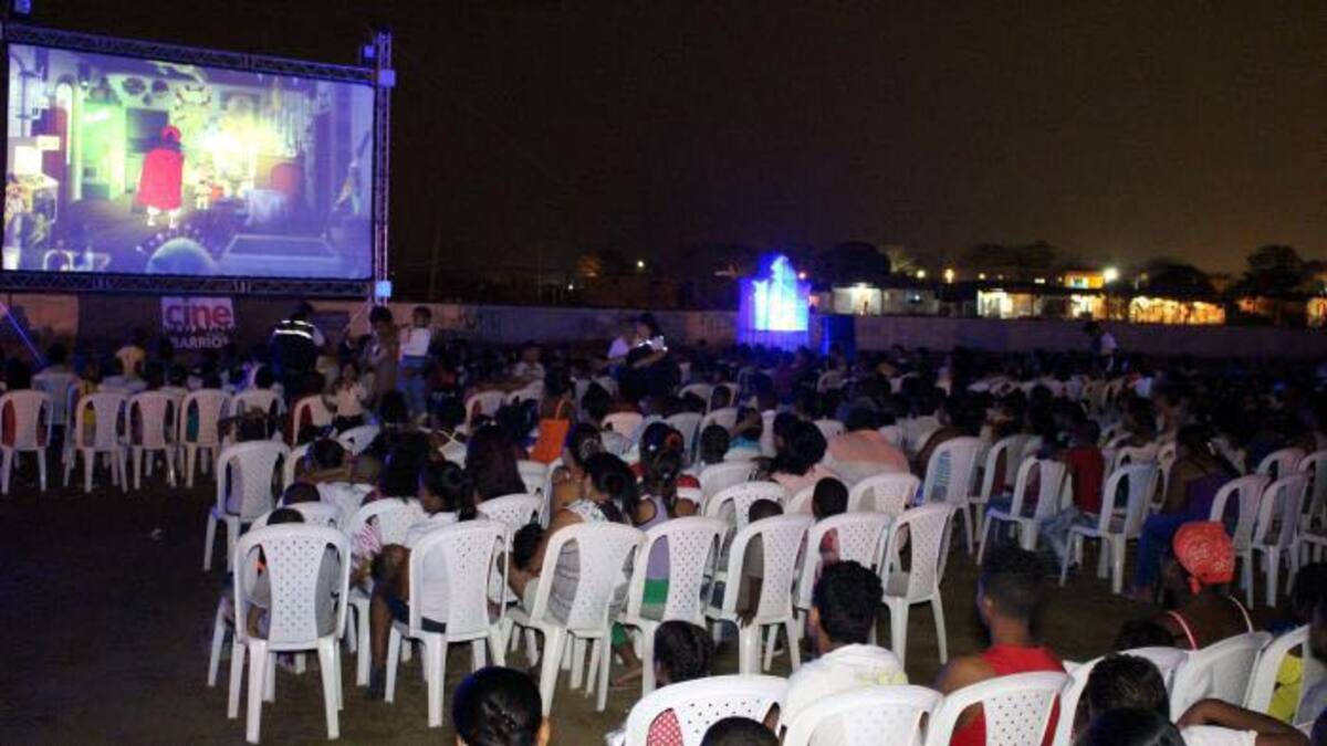 Cine en los barrios. CORTESÍA.