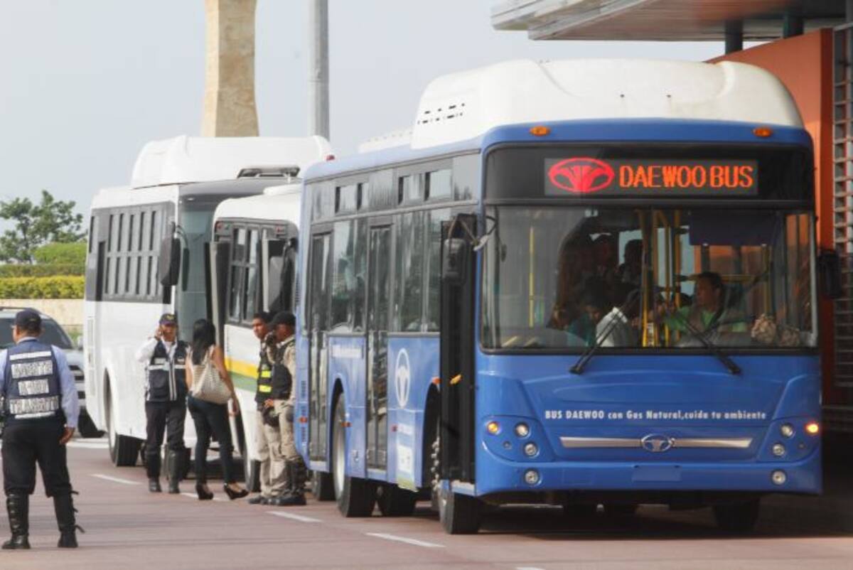 El operador de Transcaribe será el encargado de comprar los 650 buses que conformarán la nueva flota quereemplazará más de 1500 buses y busetas de la ciudad. ARCHIVO
