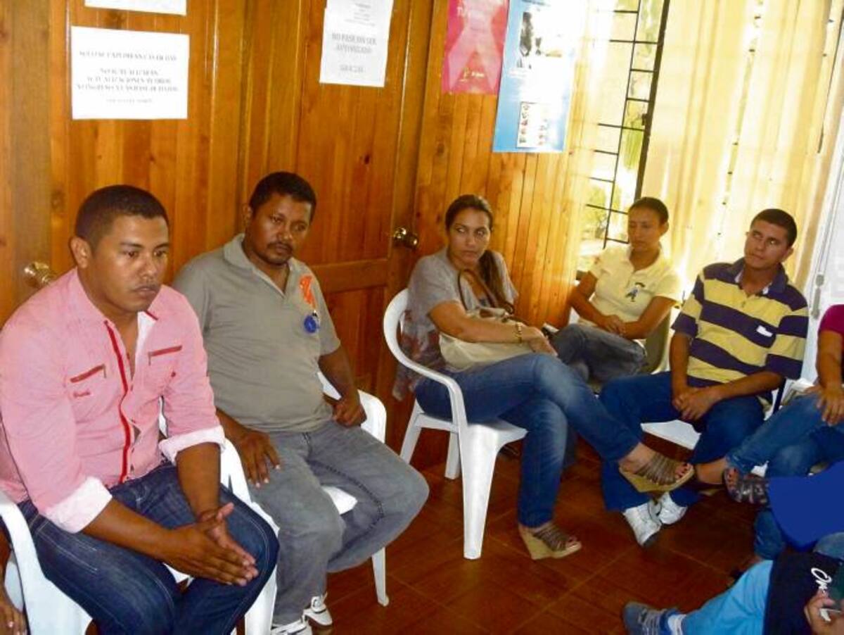 El comité encargado de la jornada de vacunación se reunió para coordinar acciones. CORTESÍA: EDWIN MEJÍA