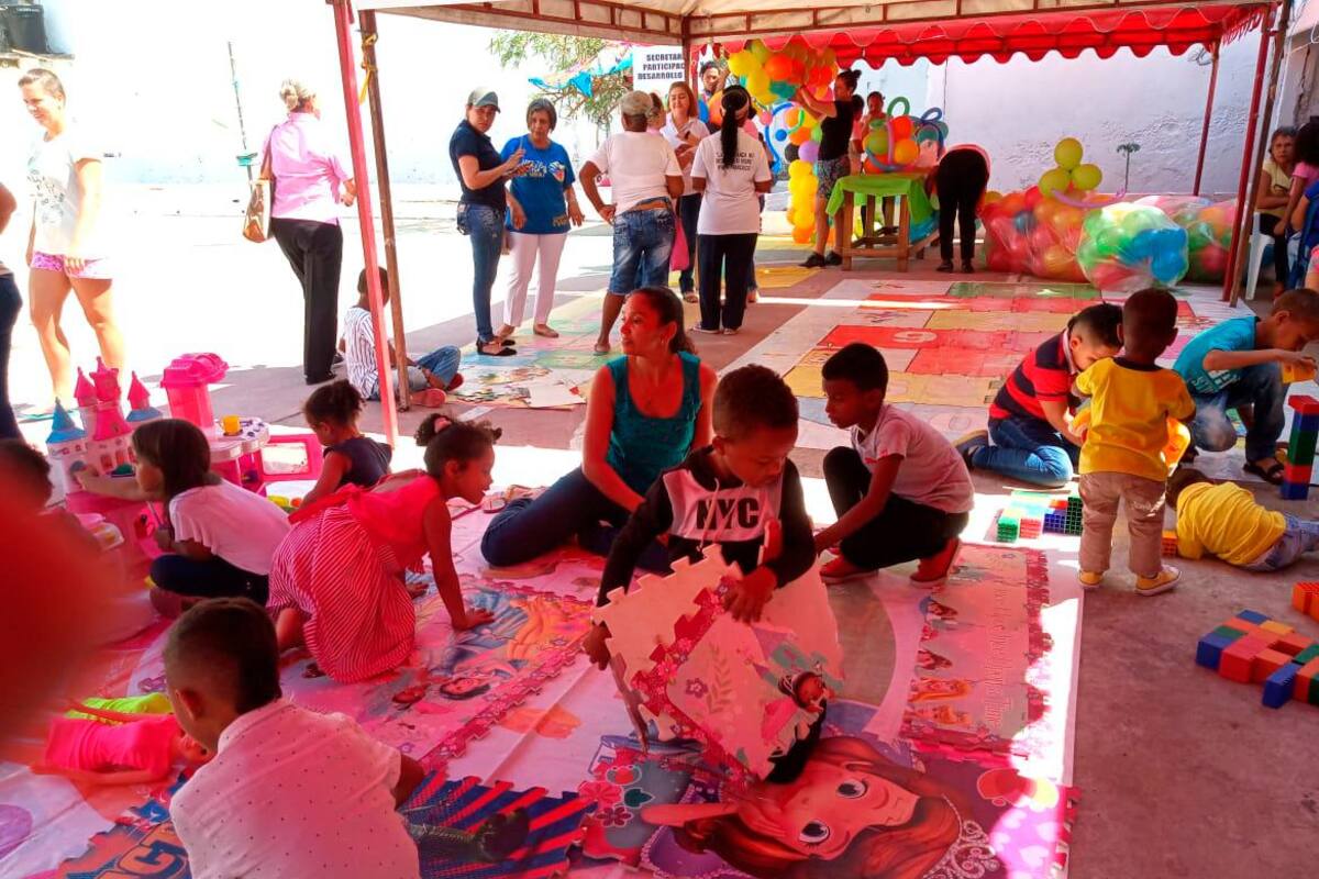 Hijos de las internas de la cárcel de San Diego celebraron el Día del Niño